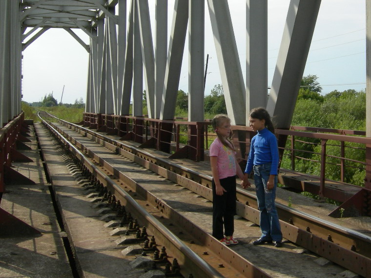 мост, детская газета